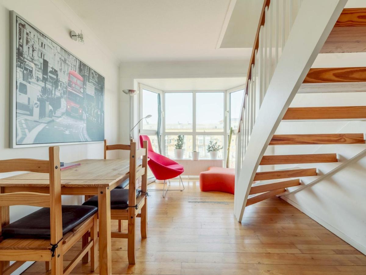 Sunny Maisonette With Views Over Canary Wharf, ลอนดอน ภายนอก รูปภาพ